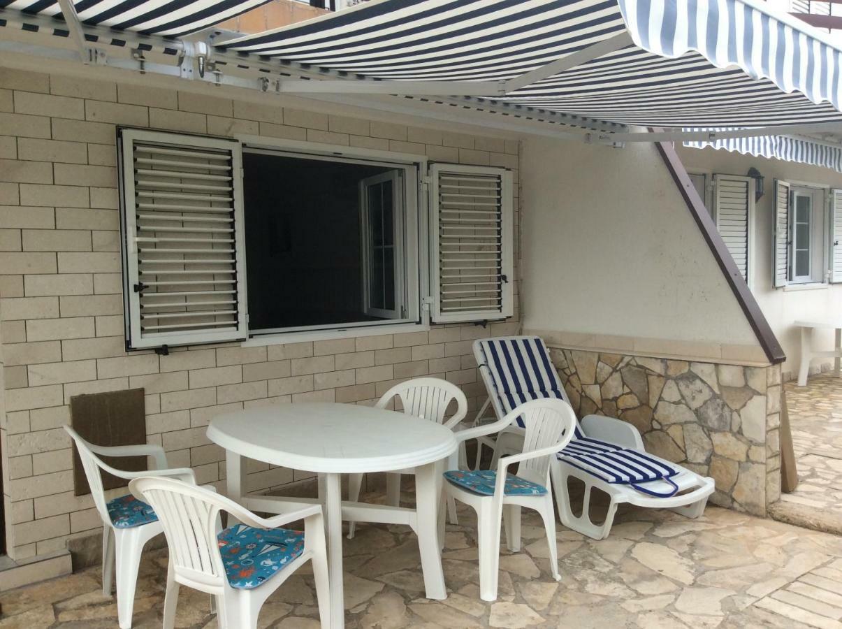 Island Of Pag Holiday Apartments Exterior foto