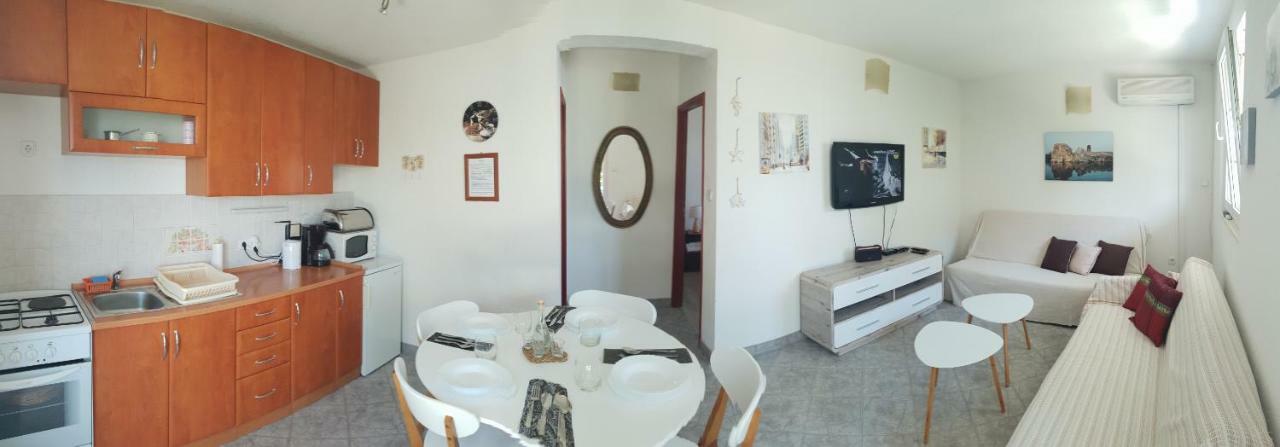 Island Of Pag Holiday Apartments Exterior foto