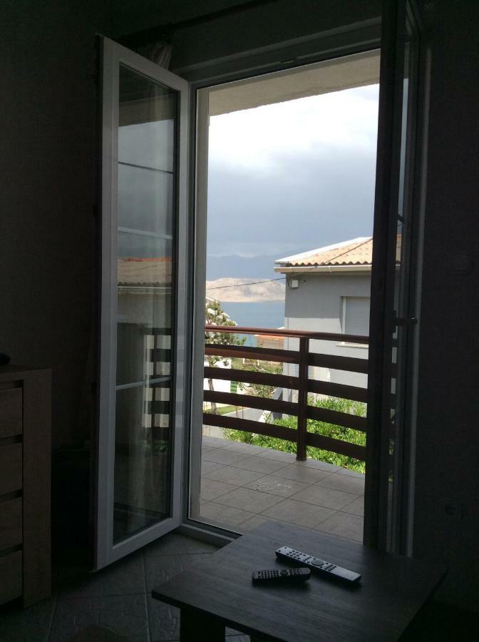 Island Of Pag Holiday Apartments Exterior foto